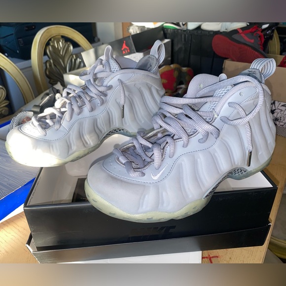 Nike Air Foamposite Pro One PRM Wolf Grey Suede - Picture 3 of 16